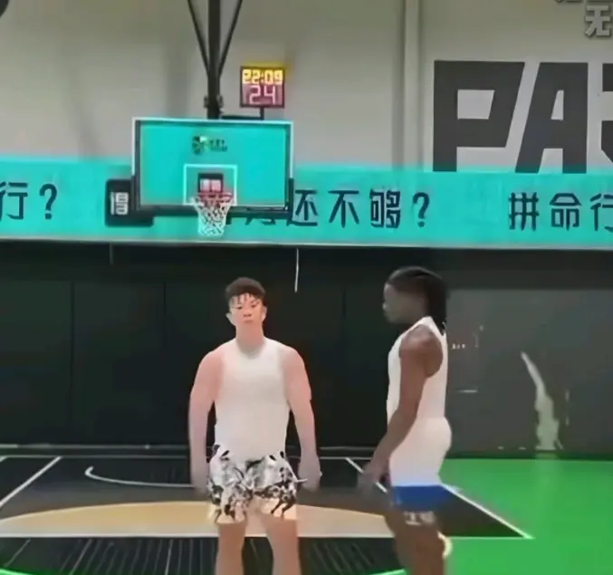 《牛教练的裤子》1080P超清画质在线看-牛教练的裤子篮球单挑爆笑片段 gasd-免费观看全片无删减内容